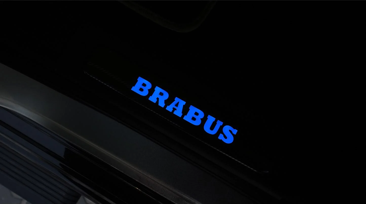 2023 Brabus G800 Silver & Black, view 2