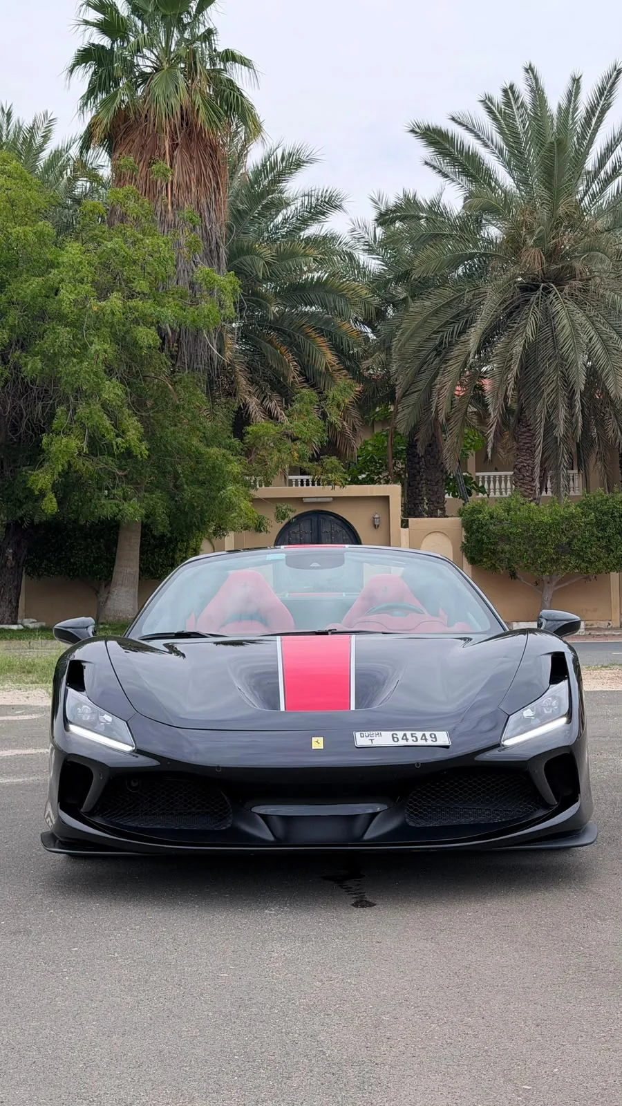 2023 Ferrari F8 Spyder Black, view 2