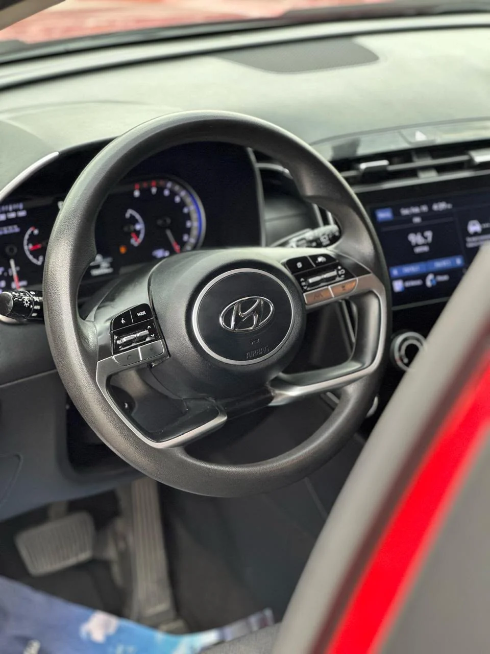 2024 Hyundai Tucson Red, view 2