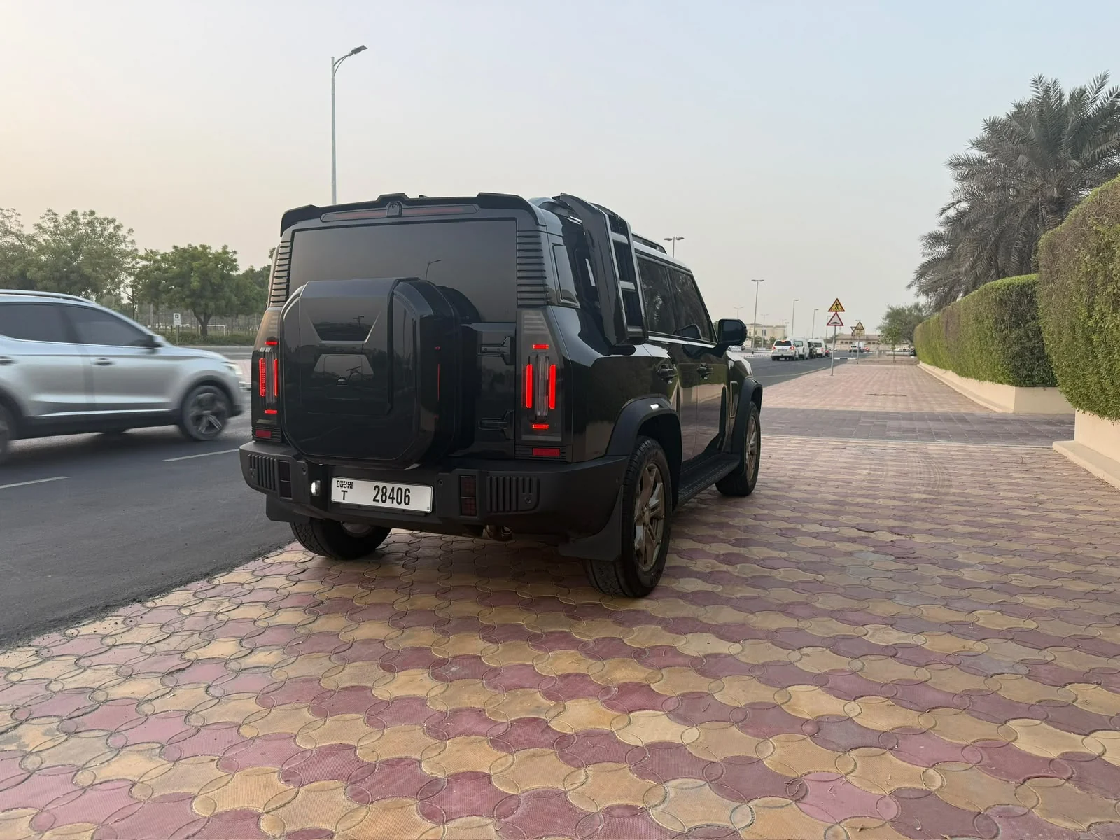 2026 Jetour T2 Black, view 4