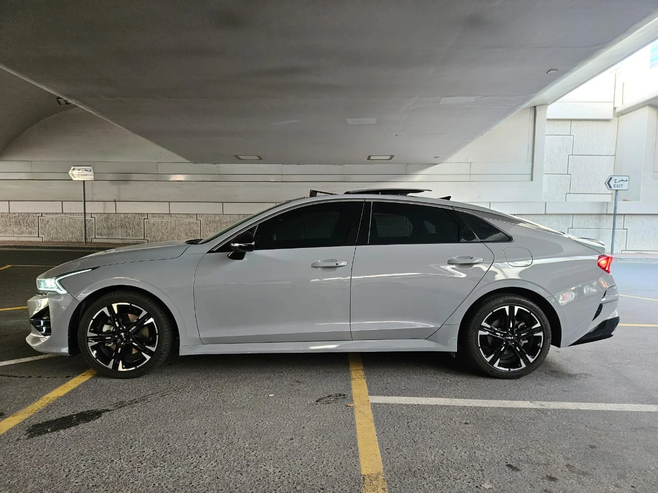 2023 Kia K5 GT Gray, view 4