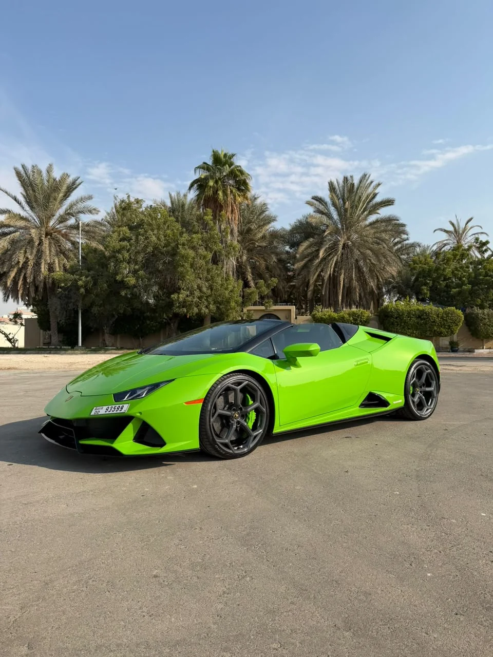 2024 Lamborghini Huracan Evo Spyder Green, view 1