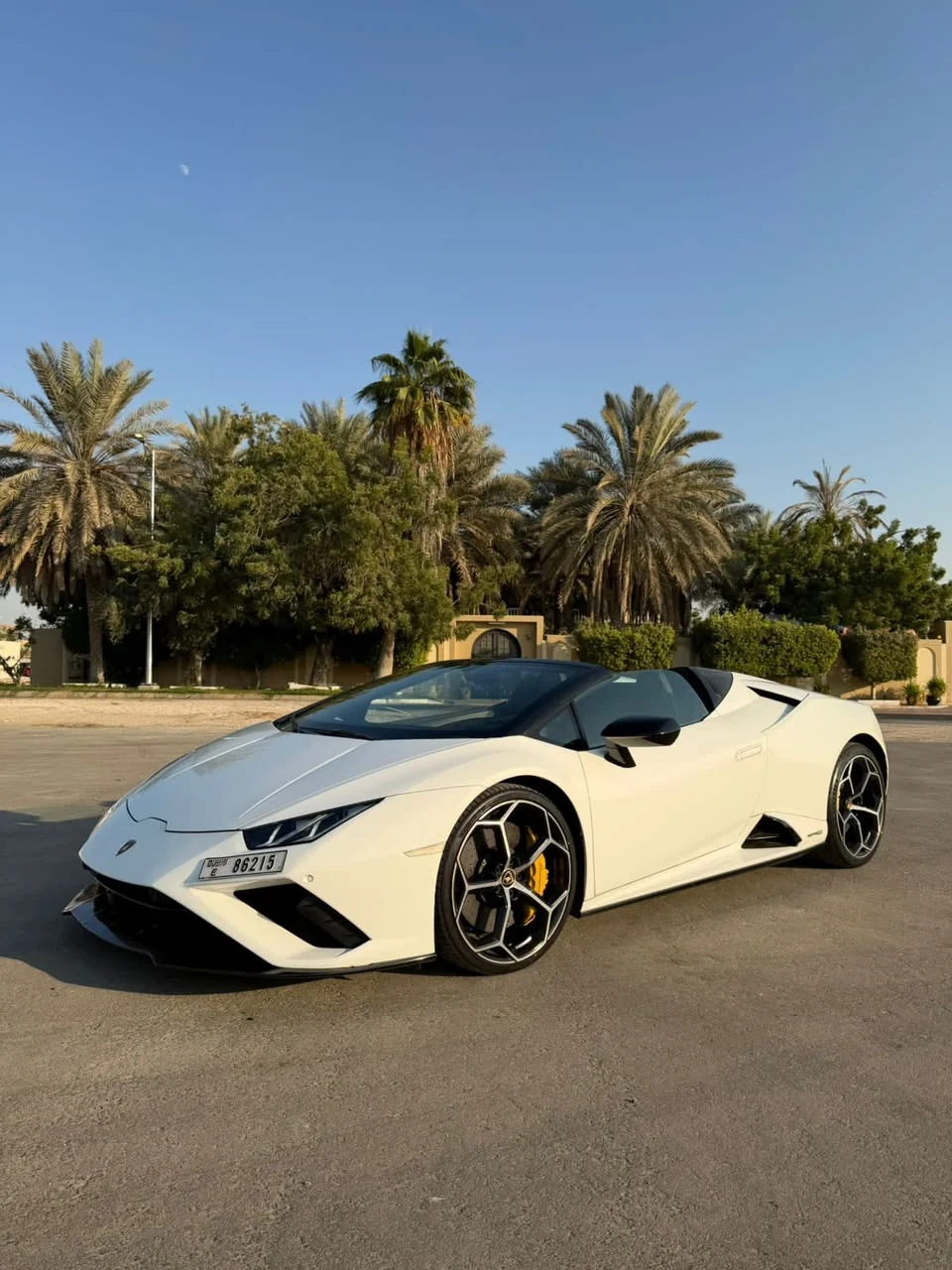 2023 Lamborghini Huracan Evo Spyder White, view 1