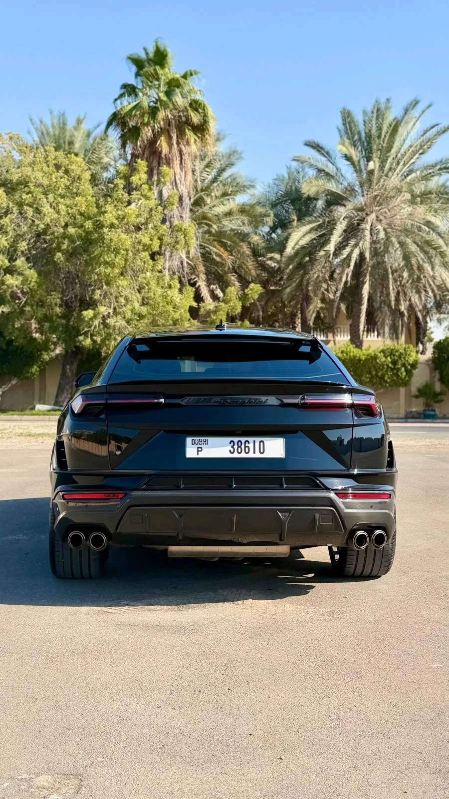 2024 Lamborghini Urus Performante Black, view 3
