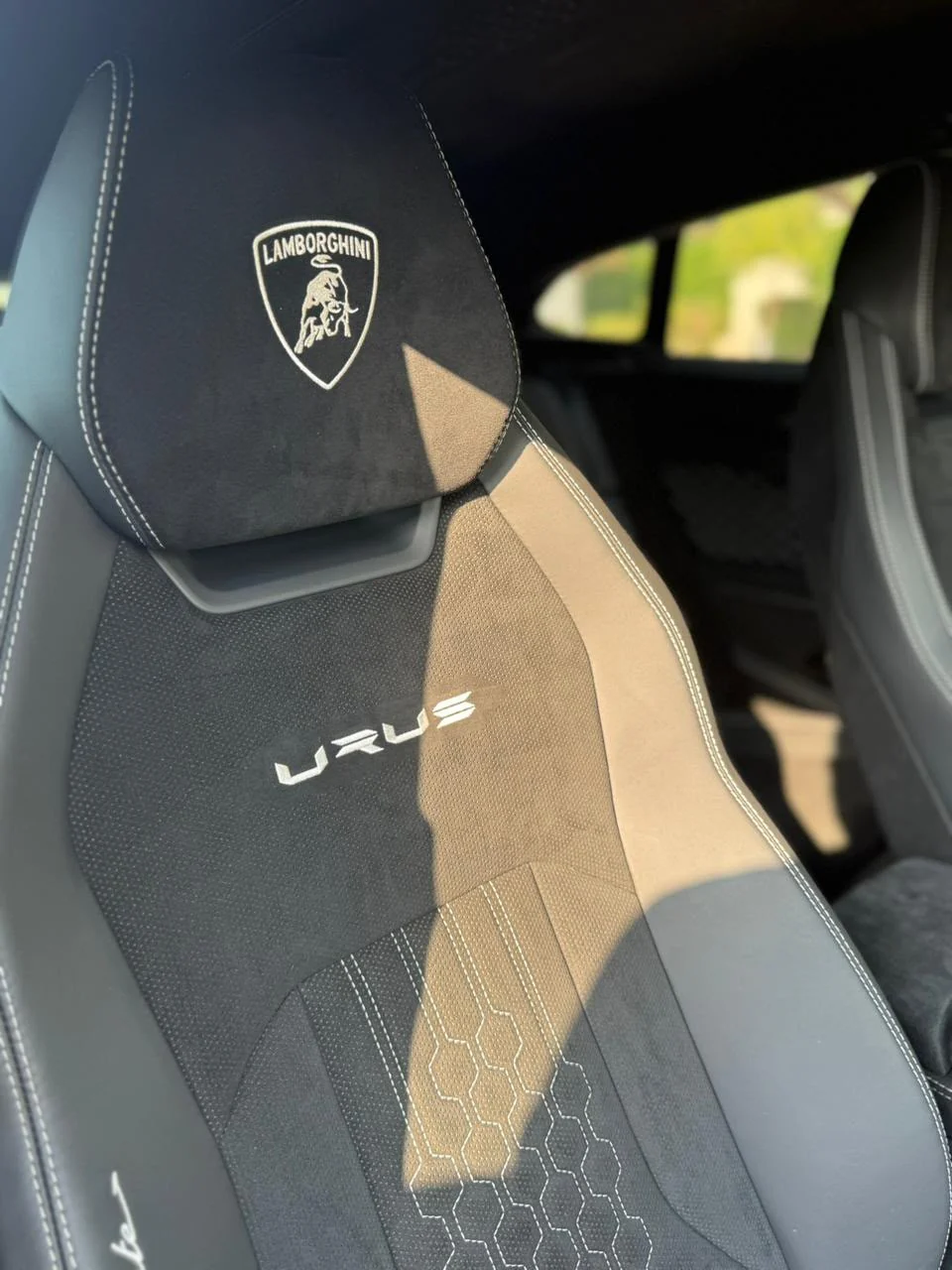 2024 Lamborghini Urus Performante Green, view 4