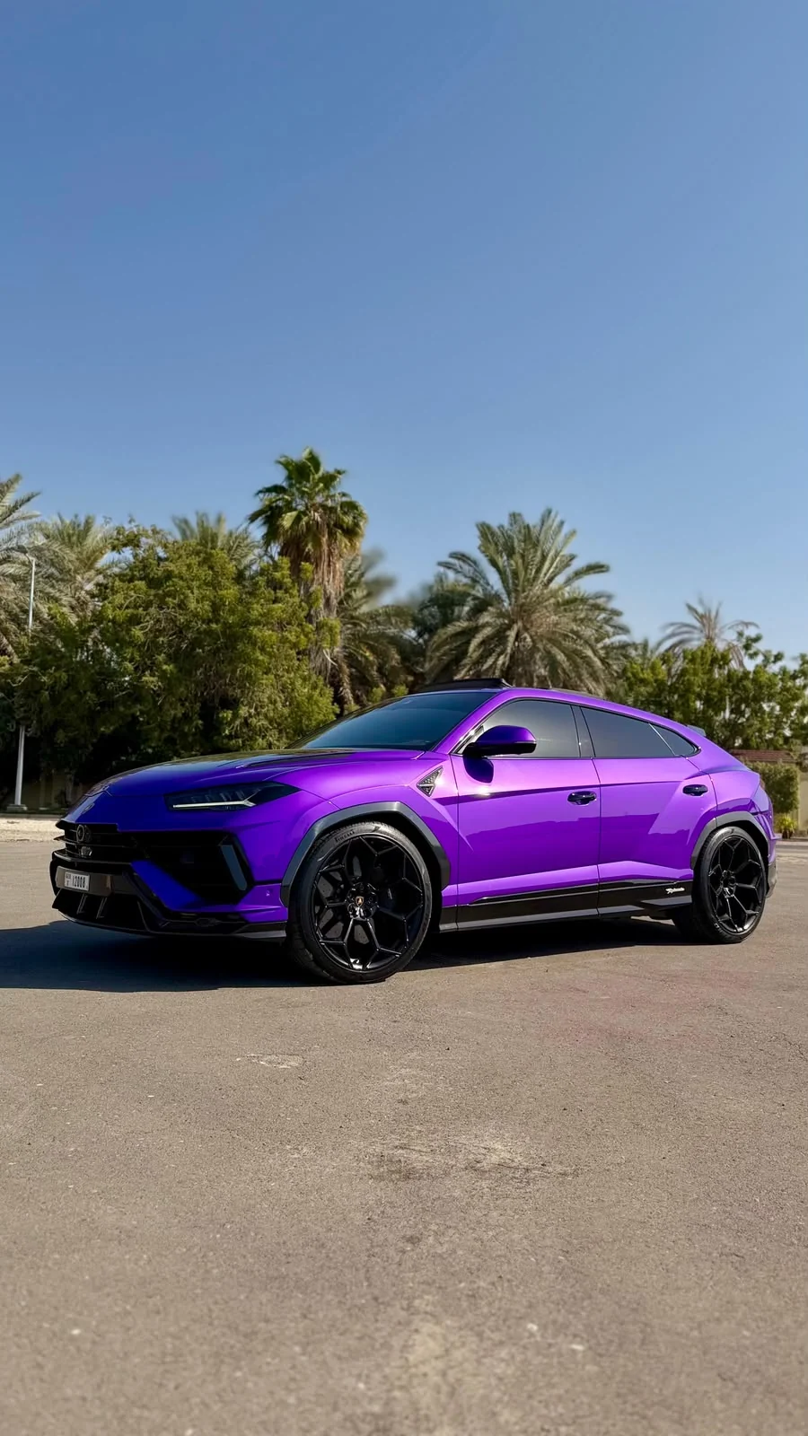 2024 Lamborghini Urus Performante Violet, view 3