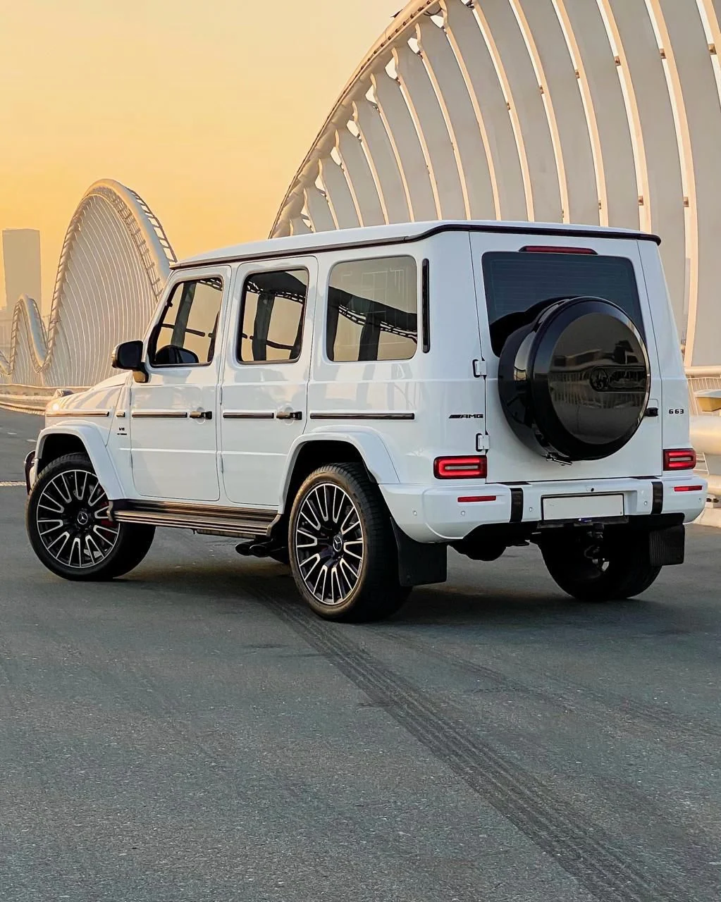 2024 Mercedes-AMG G63 White, view 1