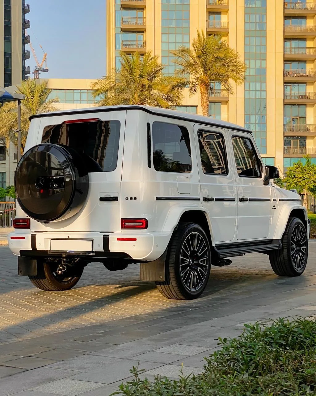 2024 Mercedes-AMG G63 White, view 4