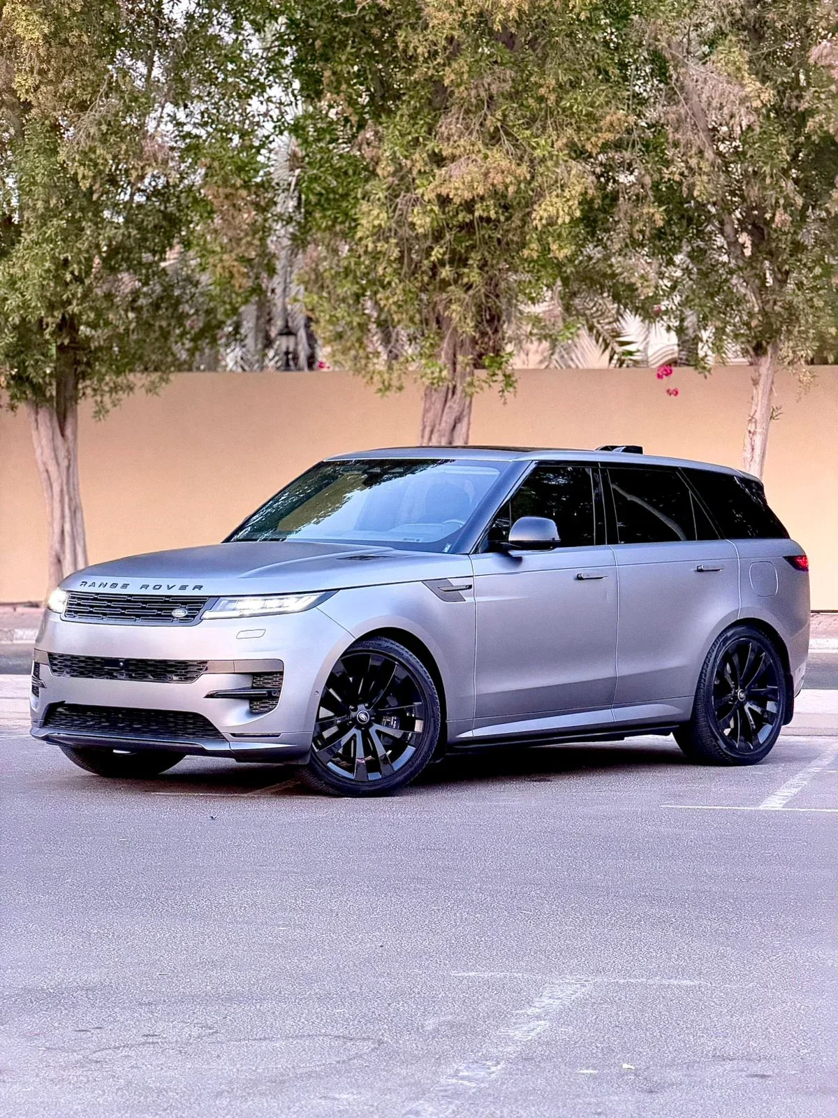 2024 Range Rover Sport luxury car rental in Dubai